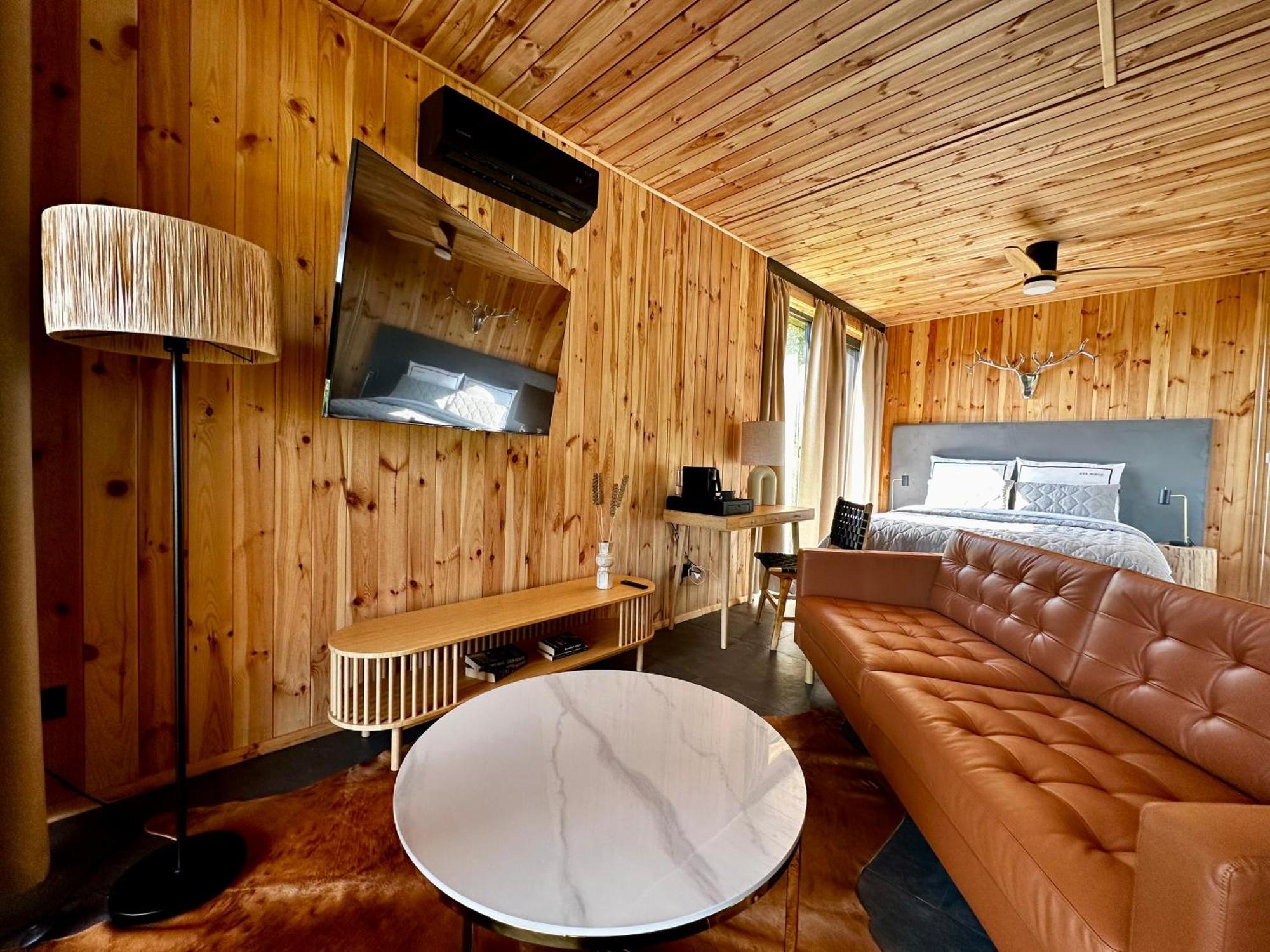 Brown Deer - Z Sauna Na Tarasie, Jacuzzi I Widokiem Na Gory - By Deer Hills Luxury Apartments Kocon Eksteriør billede