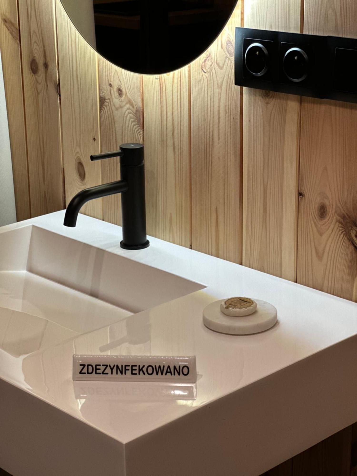 Brown Deer - Z Sauna Na Tarasie, Jacuzzi I Widokiem Na Gory - By Deer Hills Luxury Apartments Kocon Eksteriør billede